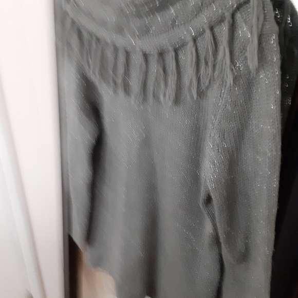 Notations Sweater - Picture 7 of 8